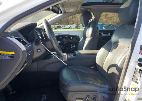 2017 Genesis G80 Base from USA, damaged, VIN KMHGN4JE7HU193202